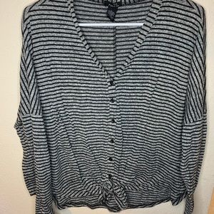 Black and gray stripped top